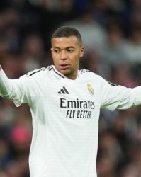 炸金花-8次越位的姆巴佩粉碎皇马进攻？他的锅到底有多大？