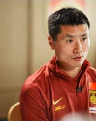 炸金花-邵佳一回应村超球员进国家队：可先踢中乙中甲|国足主帅|中超|足球|王宁|央视_新浪体育_新浪新闻