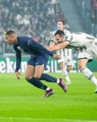 炸金花游戏-基耶萨复出难抵尤文伤停整队！囧妇该笑该哭该怒？